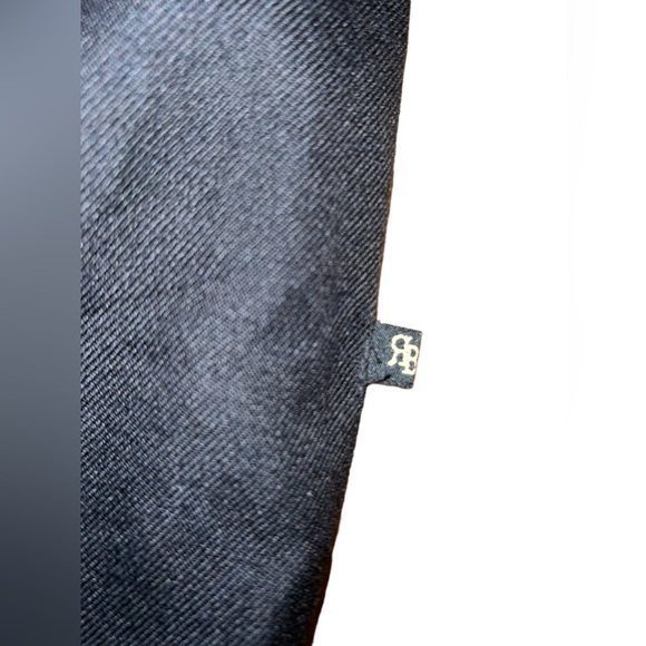 Royal Bones by Dan Goodman Black Pleated Mini Skirt with SILVER chain - Picture 6 of 7